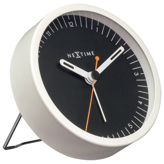 Comnox - Small Table Alarm Clock - Tijdloos Design - Stil en Licht - 9x9x7,5cm - Koperkleurig - Minimalist