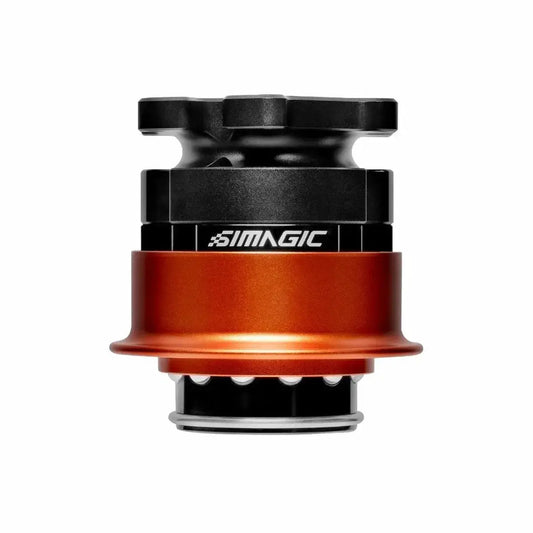Een glanzend oranje en zwart Simagic motorhuis met zichtbare montageschroefgaten en merklogo. Geschikt voor RC-auto’s en modellen met precisie- en stabiliteitsbehoeften.