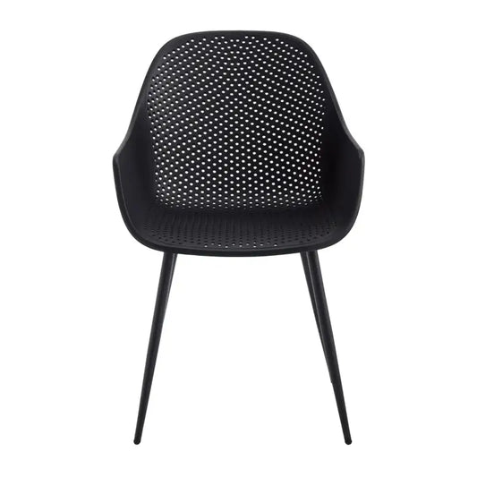 Zwart, modern design stoelen met perforatie en armleuningen, geschikt voor terras of binnenruimte. Stijlvolle set van twee, ideaal voor buiten- en binnenruimte.