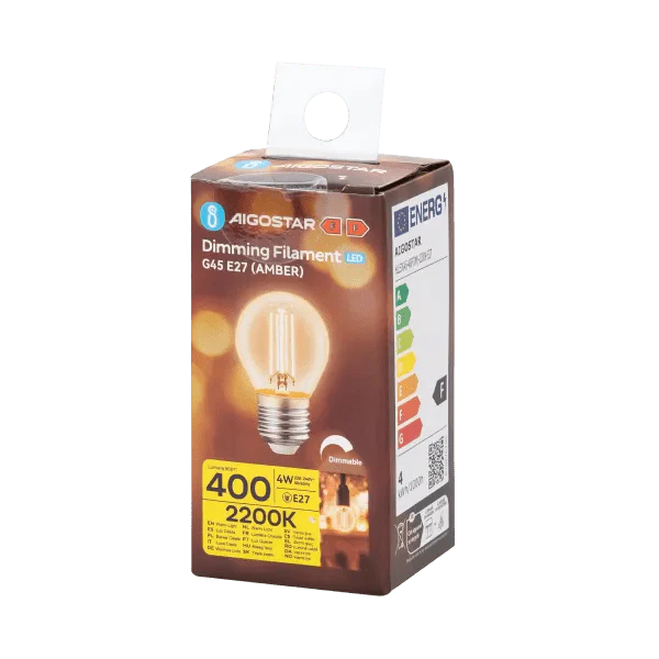 Een klassieke, glazen filamentlamp met goudkleurige LED-draden en een zilverkleurige E27-schroefdraad, geschikt voor warme, retroverlichting in woon- en decoratieve interieurs.