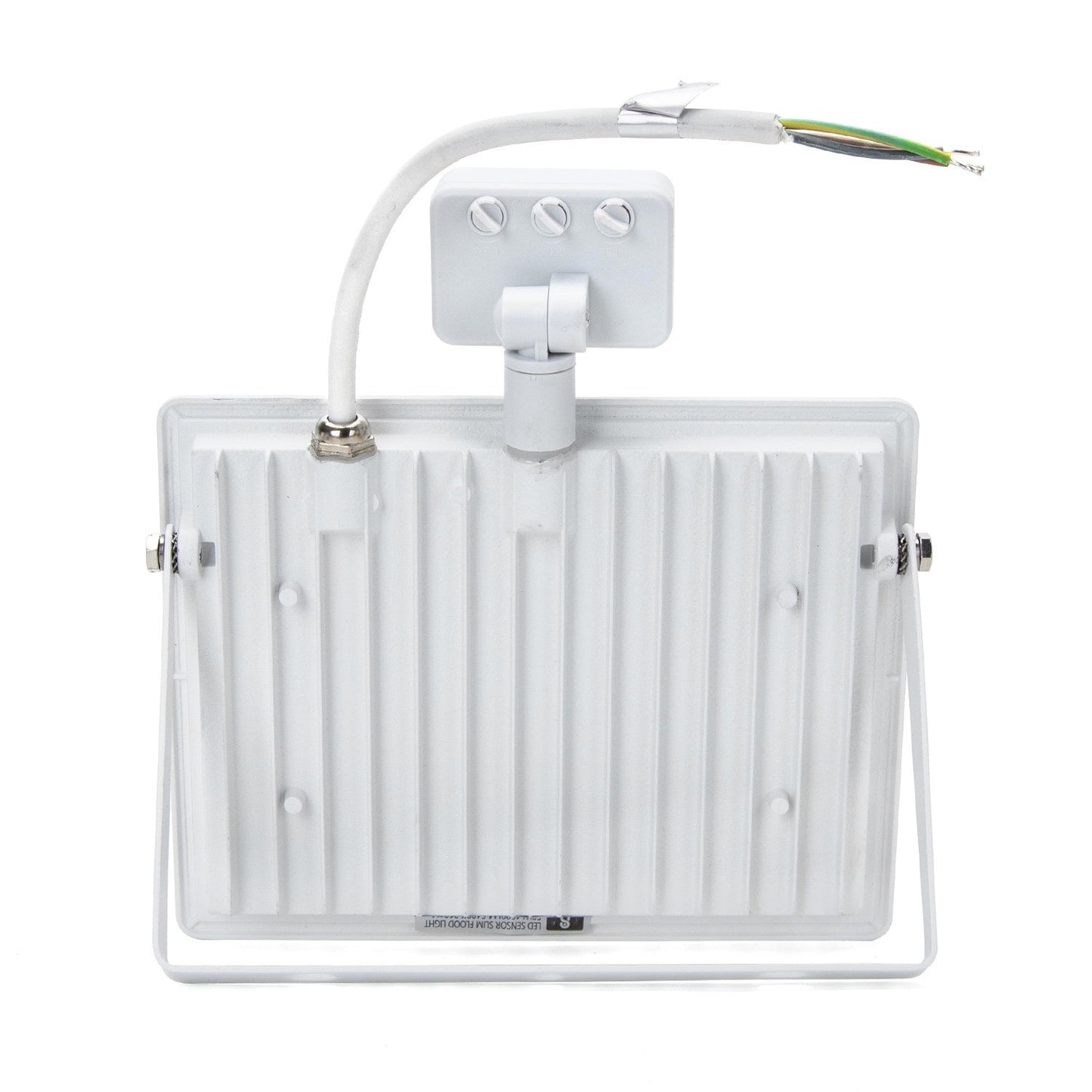 Een witte LED-straler met bewegingssensor, voor buitenverlichting. Zichtbaar zijn de LED-chip, glazen beschermhoes en montagebeugel voor tuin of terras.