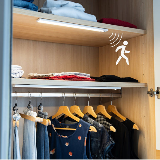 LED's Light Kastverlichting met sensor 40 cm - Oplaadbaar en draadloos - zwaai- en bewegingssensor - wit