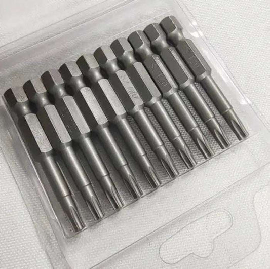 Zilverkleurige schroevendraaiers met kruisvormige koppen en hexagonale handgrepen, geschikt voor precisiewerkzaamheden. Metalen tools met duidelijke merkstempels voor professioneel gebruik.