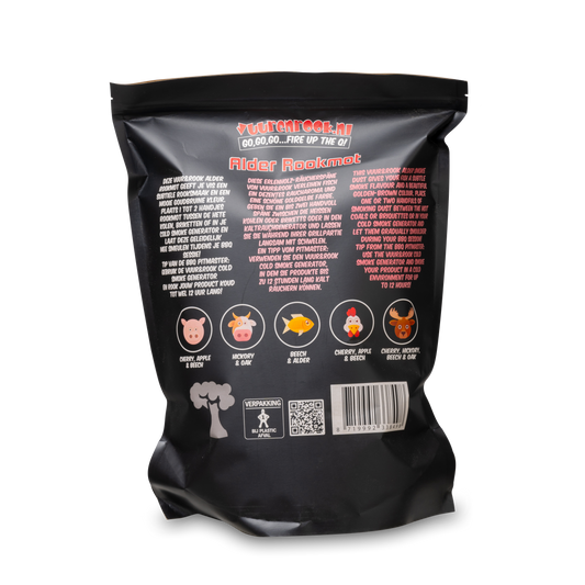 Zwarte snapback cap met verstelbare band en merklabel