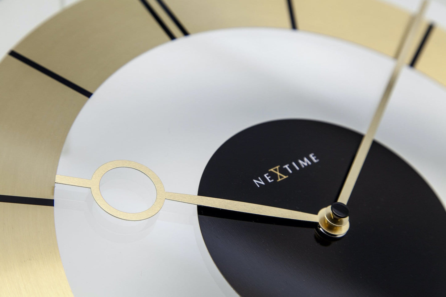NeXtime Retro Wandklok - Tijdloos 60s Design - Aluminium & Glas