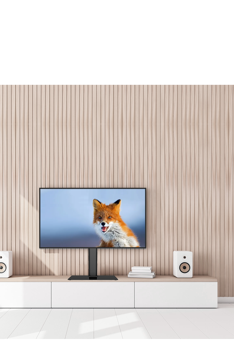 Zwart metalen TV-standaard met verstelbare arm en brede glazen basis, geschikt voor moderne kantoor- en woonruimtes. Ideaal voor slimme TV-installaties en home-theater oplossingen.