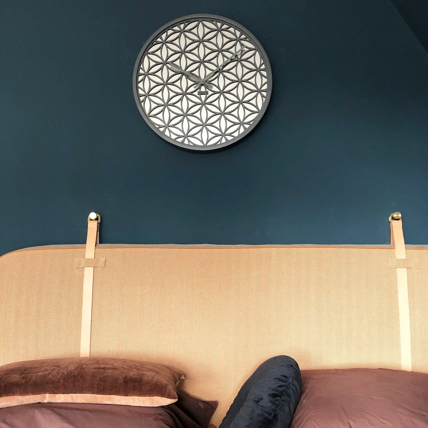 NeXtime Bella Mirror - Decoratieve Wandklok met Spiegelglas - 50 cm