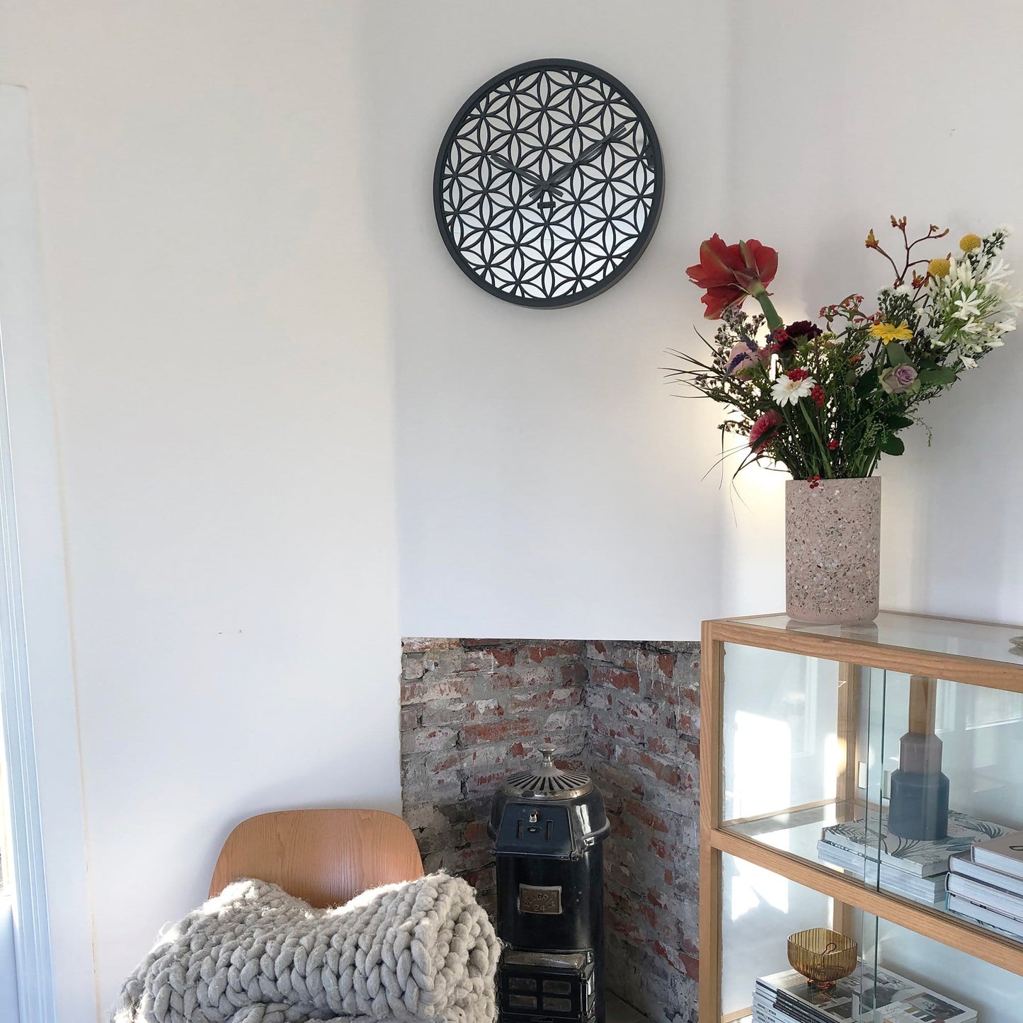 NeXtime Bella Mirror - Decoratieve Wandklok met Spiegelglas - 50 cm