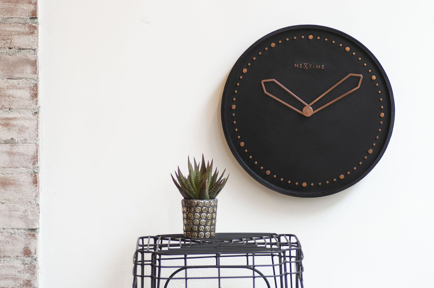 NeXtime Cross Wandklok - Modern Design - 35 cm
