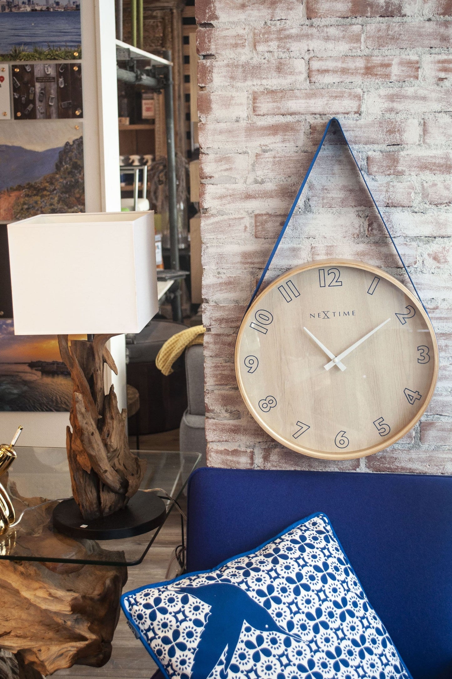 NeXtime Loop Big - Stille wandklok met design - Hout en Textiel