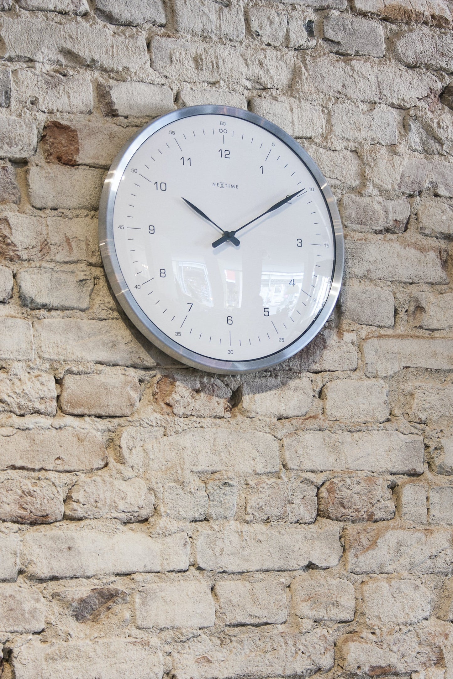 NeXtime 60 Minutes - Stille Wandklok met Koepelglas - 33 cm