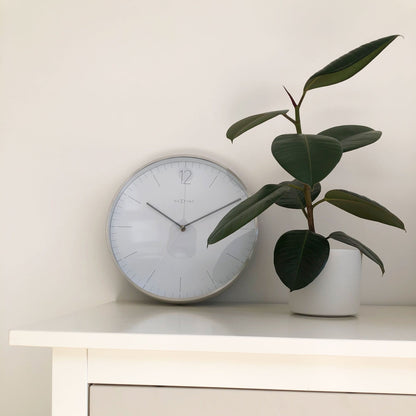 Wall clock - 34 cm - Glass / Metal - Elegant 'Essential Silver'