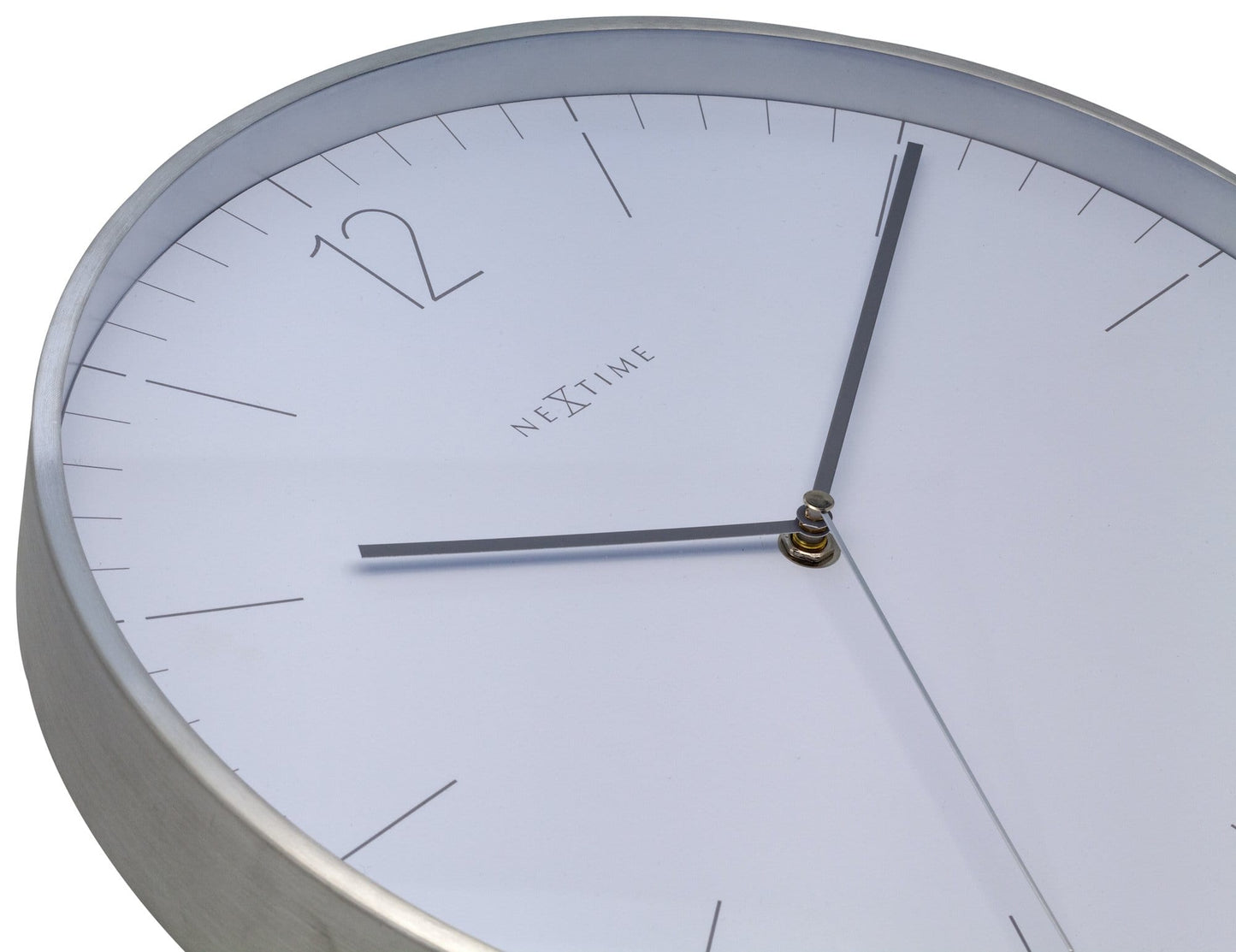 NeXtime Essential Silver - Geruisloze wandklok - 34 cm