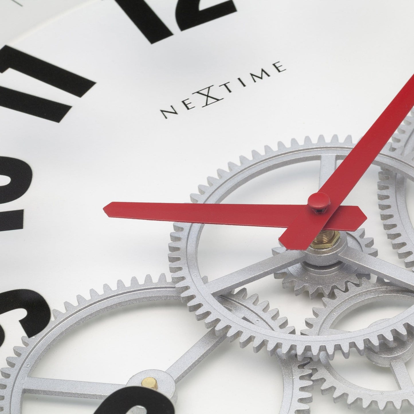 NeXtime Modern Gear Clock - Industriële wandklok met bewegende tandwielen - 36cm