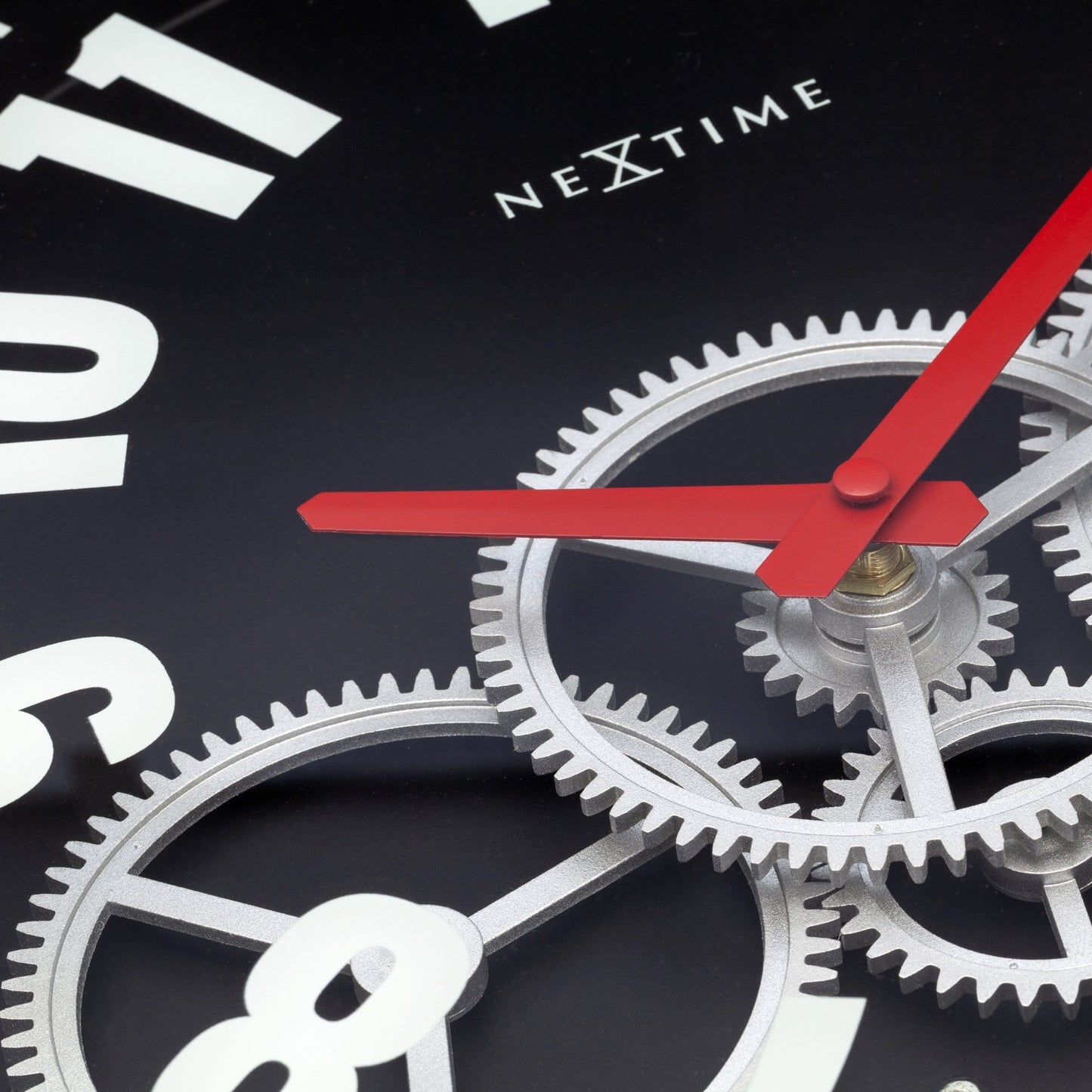 NeXtime Modern Gear Clock - Industriële wandklok met bewegende tandwielen - 36cm