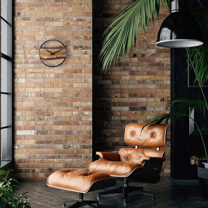 Kleurrijke alpaca wandklok met cactus ontwerp