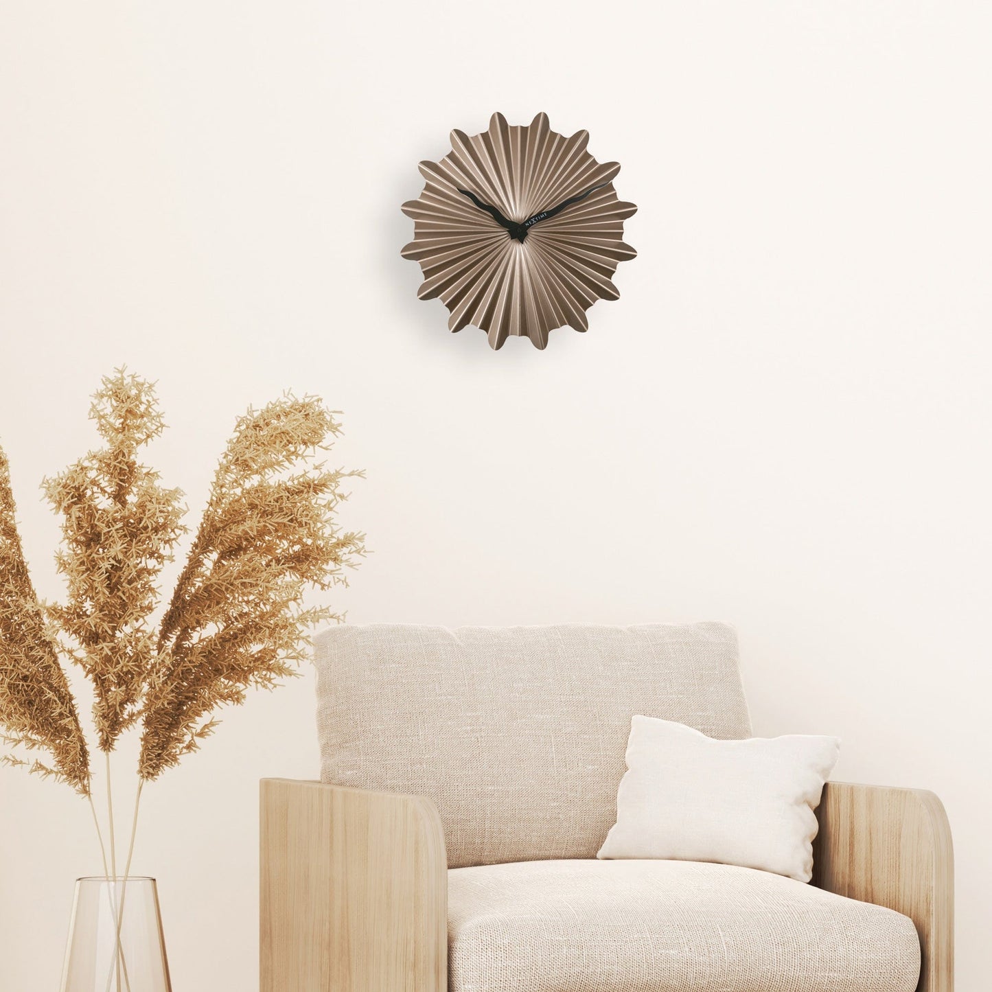NeXtime Sunny - Stille design wandklok - Metaal 40cm
