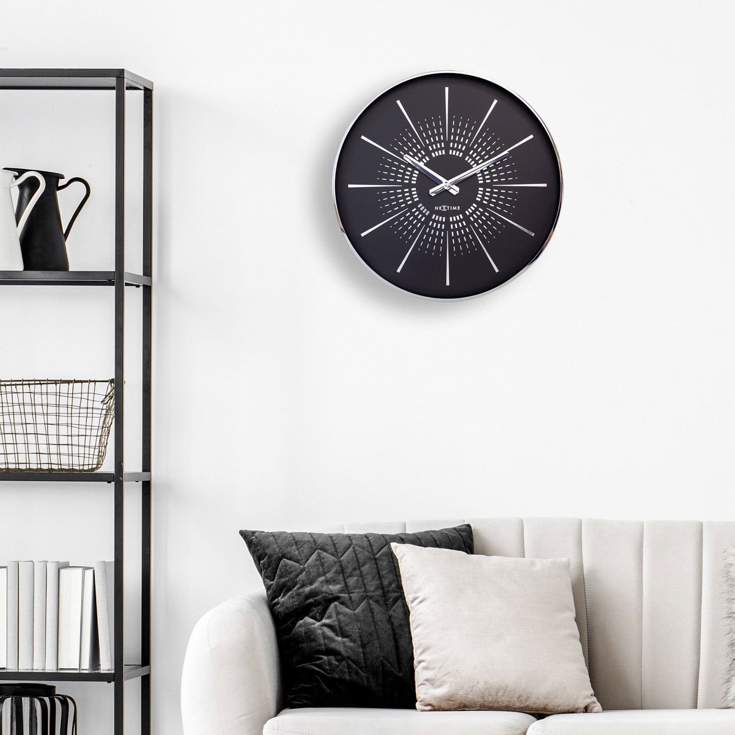Comnox - Excentric - Wandklok 40cm - Stil & Elegant - 2 Jaar Garantie - Met AA Batterij - Goud/White