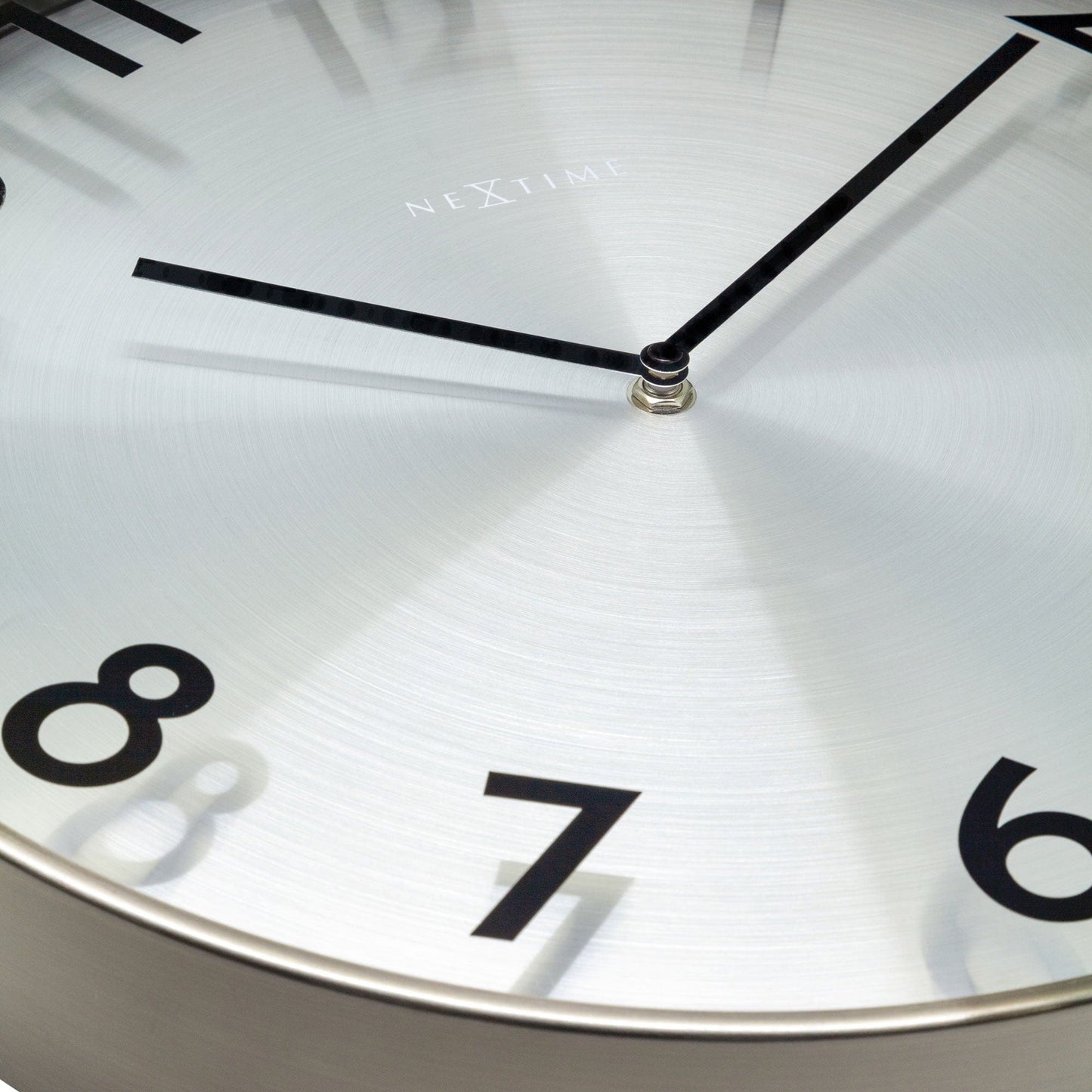 NeXtime Reflection - Stille wandklok met metaal-effect - 40 cm