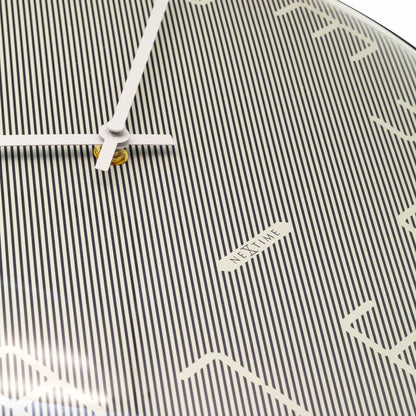 NeXtime Shade Wandklok - Stille loop met glazen koepel - 35cm