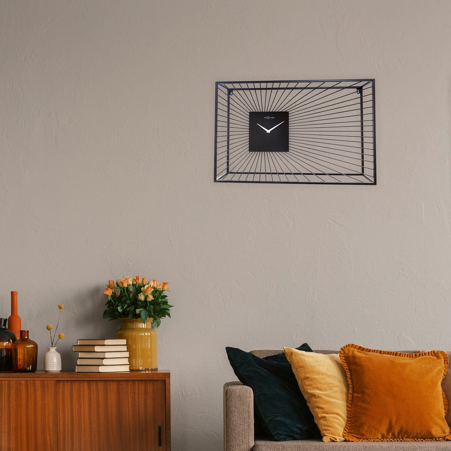 NeXtime Vasco - Stille Design Wandklok - Zwart Metaal