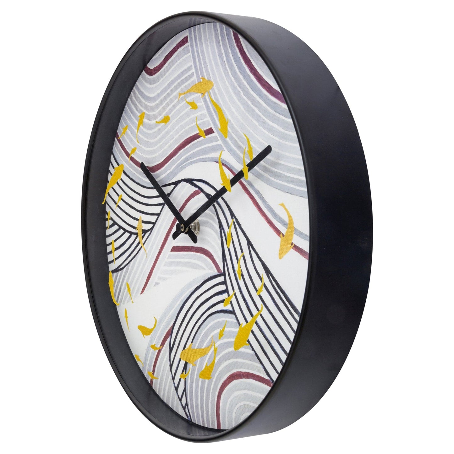 Een ronde wandklok met zwart frame en een abstract ontwerp van golvende lijnen in paars, grijs en wit, versierd met gouden vissen. Ideaal als decoratief element voor een moderne woonkamer of kantoor.