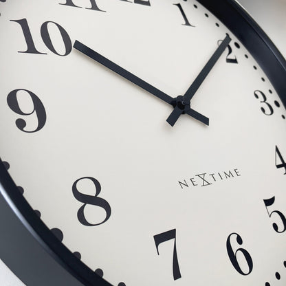 NeXtime Dickens - Stijlvolle Wandklok met Silent Mechanisme - 30 cm