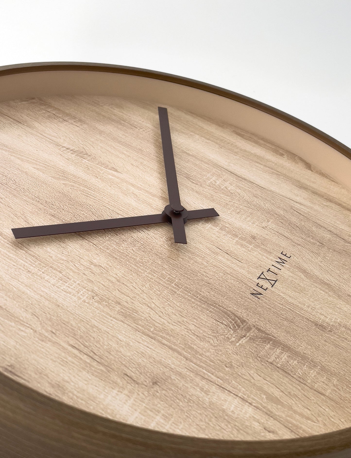 NeXtime Oslo Wandklok - Geluidloos Design - 30cm