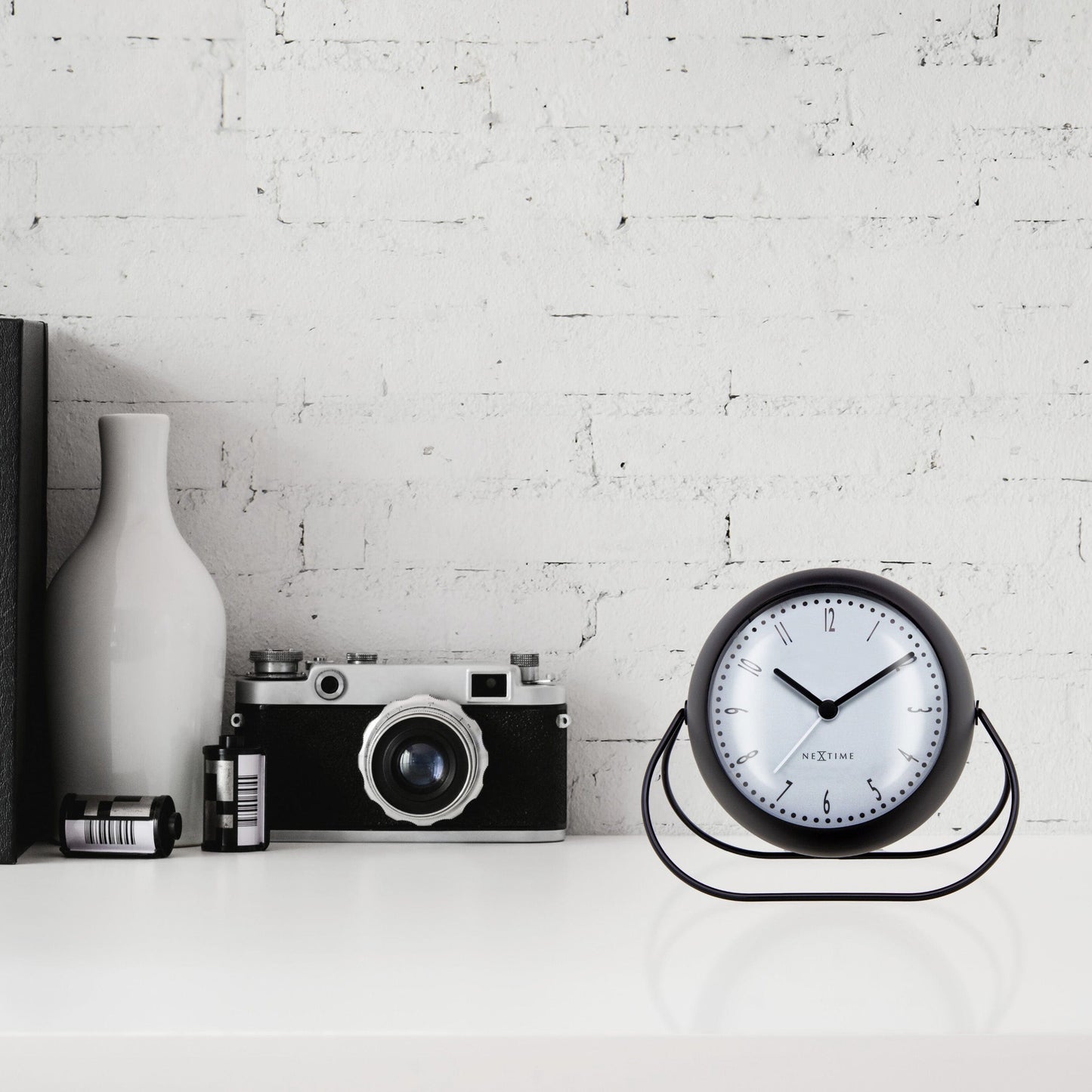 NeXtime Bubble Alarm Clock - Stille tafelwekker - Metaal