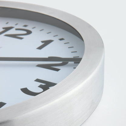 NeXtime Station - Iconisch Design - Aluminium Klok