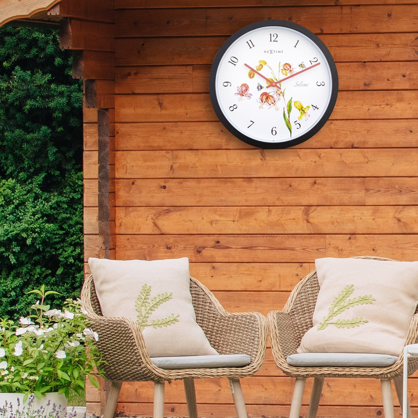 NeXtime Silene - Weerbestendige Buitenklok - Botanisch Design
