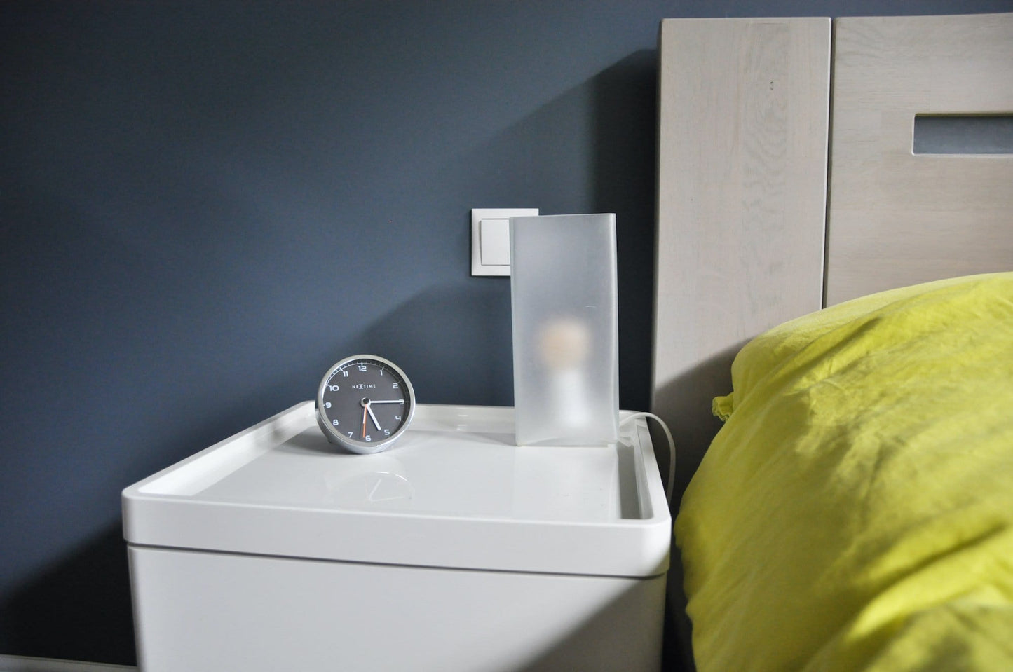NeXtime Company Alarm - Stil en modern design - Metaal