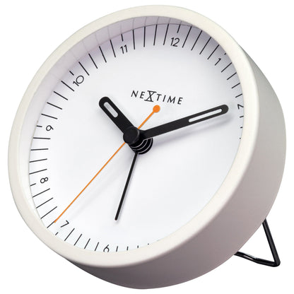 Comnox - Small Table Alarm Clock - Tijdloos Design - Stil en Licht - 9x9x7,5cm - Koperkleurig - Minimalist