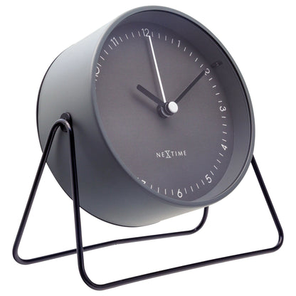 Comnox - Berlin Table Alarm Clock - Rusteloze nachten zonder geluid - Comfortabel en veilig - 14x13x7cm - Staal - AA batterij - Silent alarm