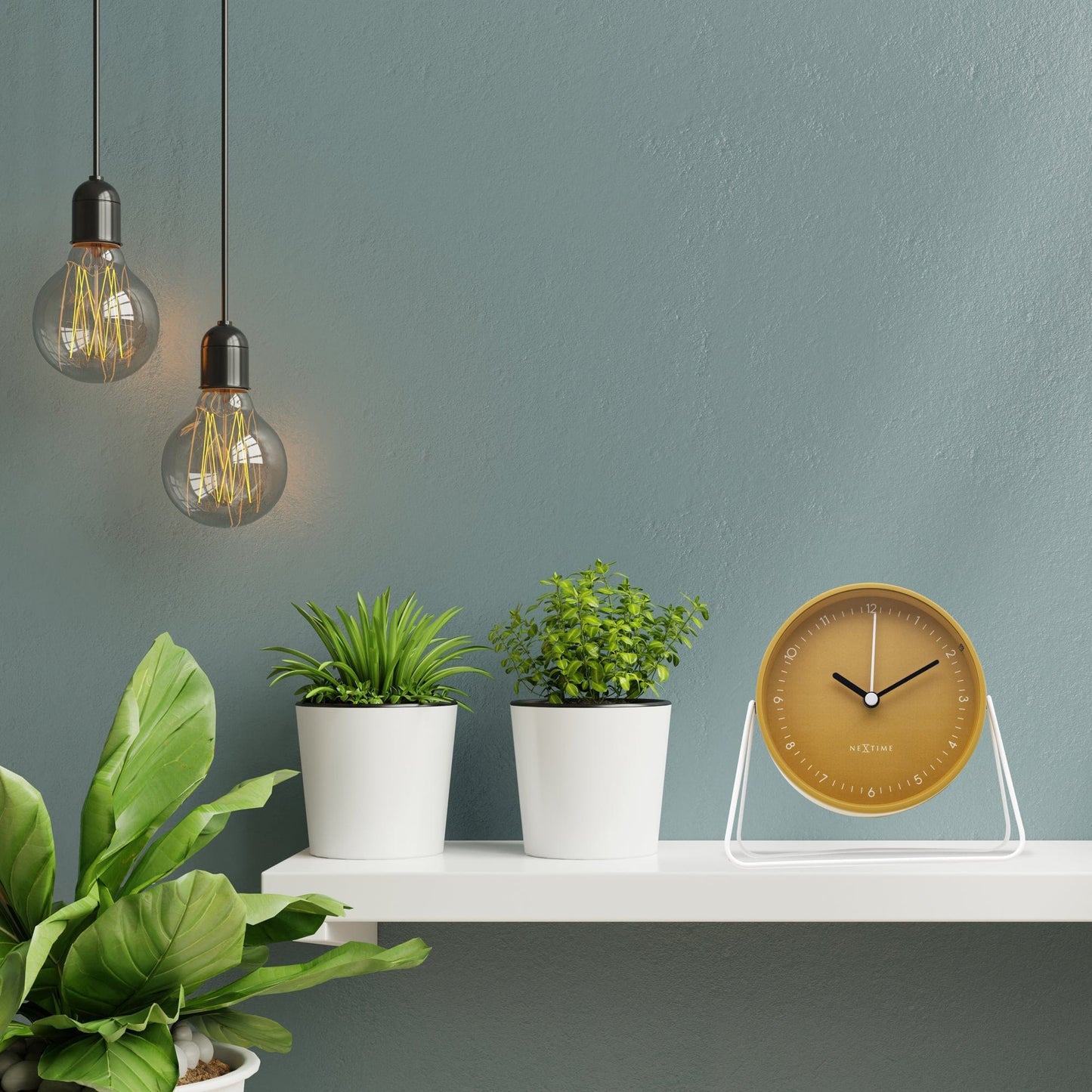 Comnox - Berlin Table Alarm Clock - Rusteloze nachten zonder geluid - Comfortabel en veilig - 14x13x7cm - Staal - AA batterij - Silent alarm