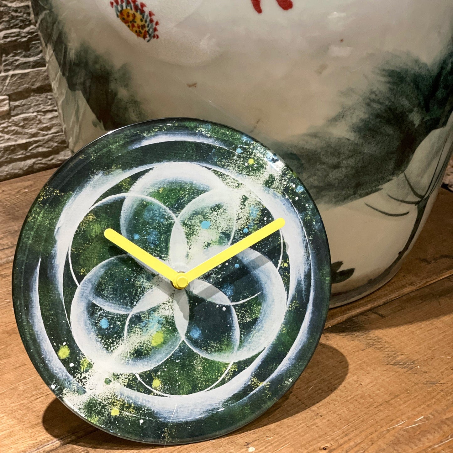 NeXtime Cosmo Table - Stille designklok met kosmisch patroon - 20cm Groen