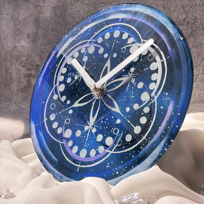 NeXtime Cosmo Table - Stille klok met kosmisch design - 20cm Indigo