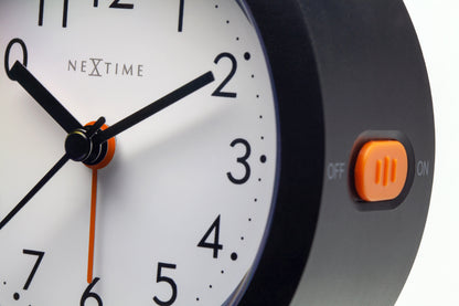NeXtime Circle - Stille tafelwekker met lichtgevende wijzerplaat