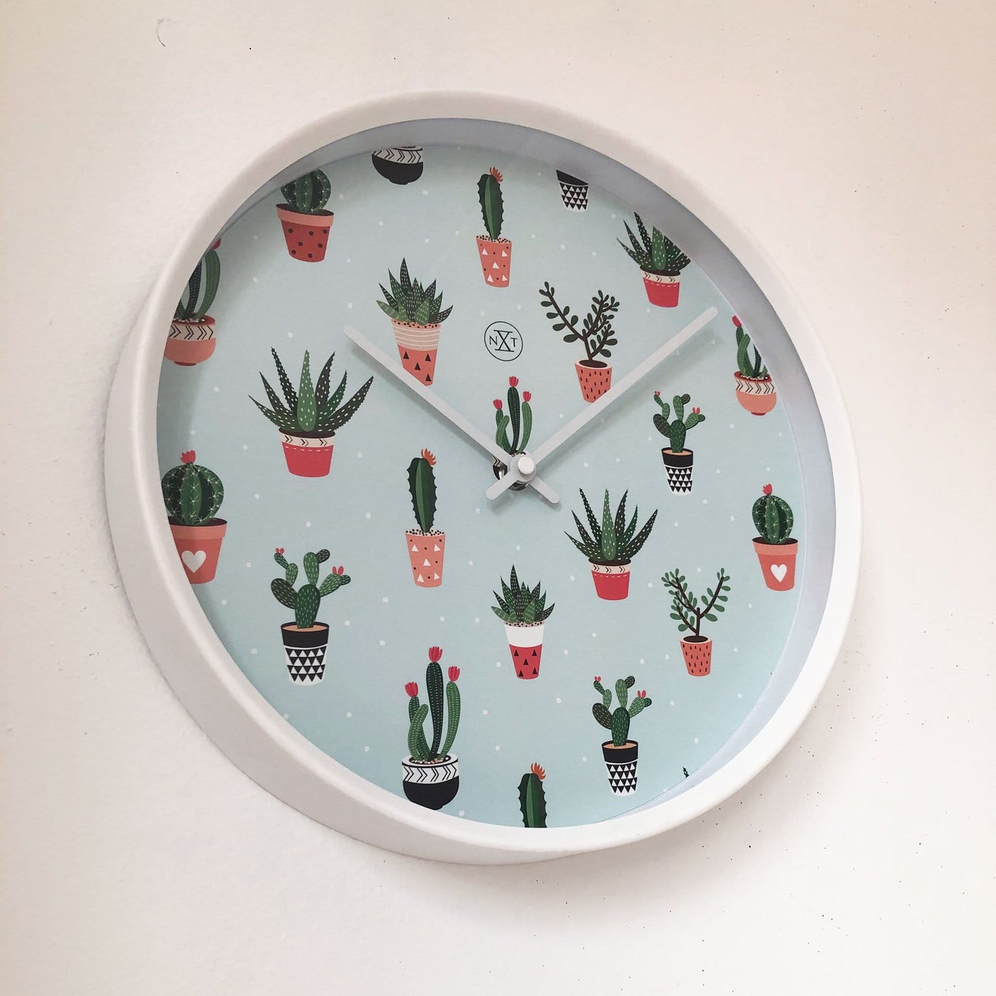 nXt Cactus Wandklok - Stille tijdweergave - 30 cm
