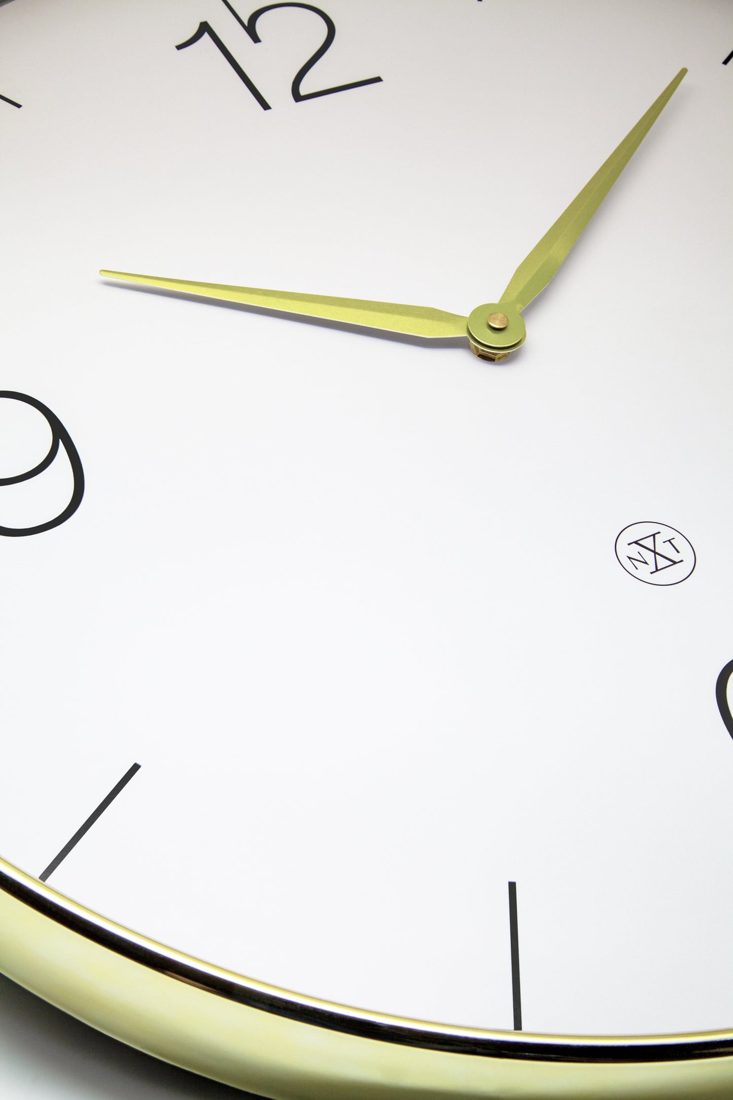 NeXtime Finesse Large - Elegante Wandklok - 51 cm