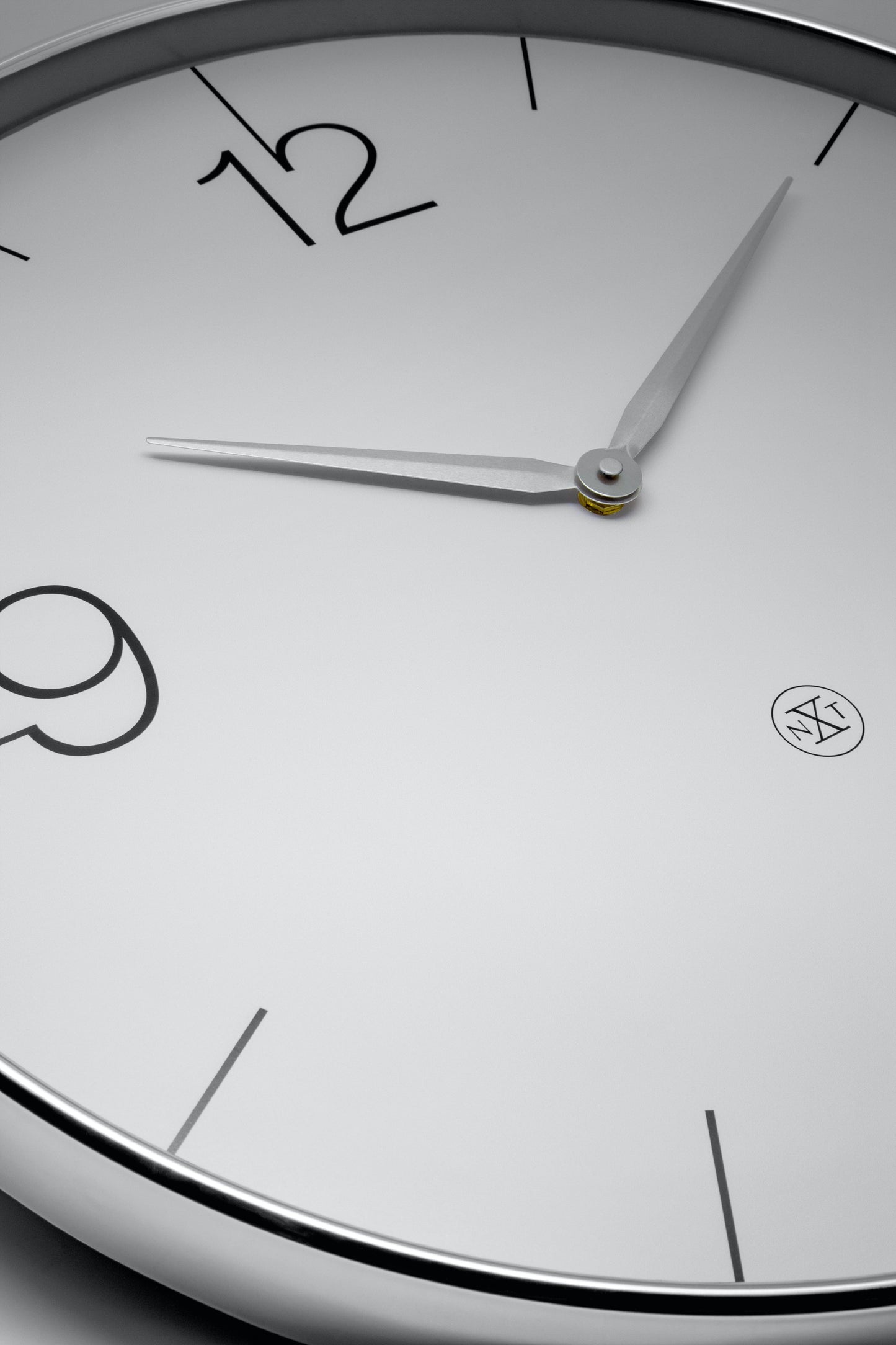 NeXtime Finesse Large - Elegante Wandklok - 51 cm