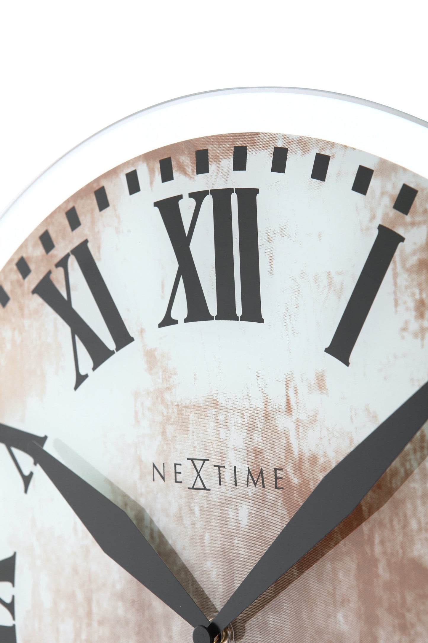 NeXtime Romana - Elegante wandklok met pendel - Glas & Metaal