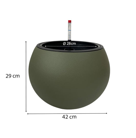 Groene, bolvormige koffiezetapparaat met zwart randje en een rode dop op de stijl, geschikt voor moderne koffiezetapparaten en koffiezetapparaten voor thuisgebruik.