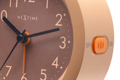 NeXtime Circle - Stille tafelwekker met lichtgevende wijzerplaat