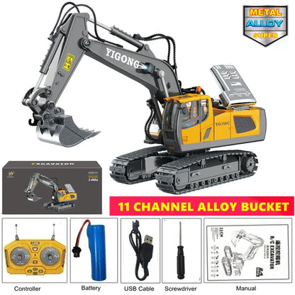 Grote, realistische RC-graafmachine in zwart en geel, met zichtbare trekkettingen en een schep die zand opvangt. Inclusief afbeeldingen van accessoire