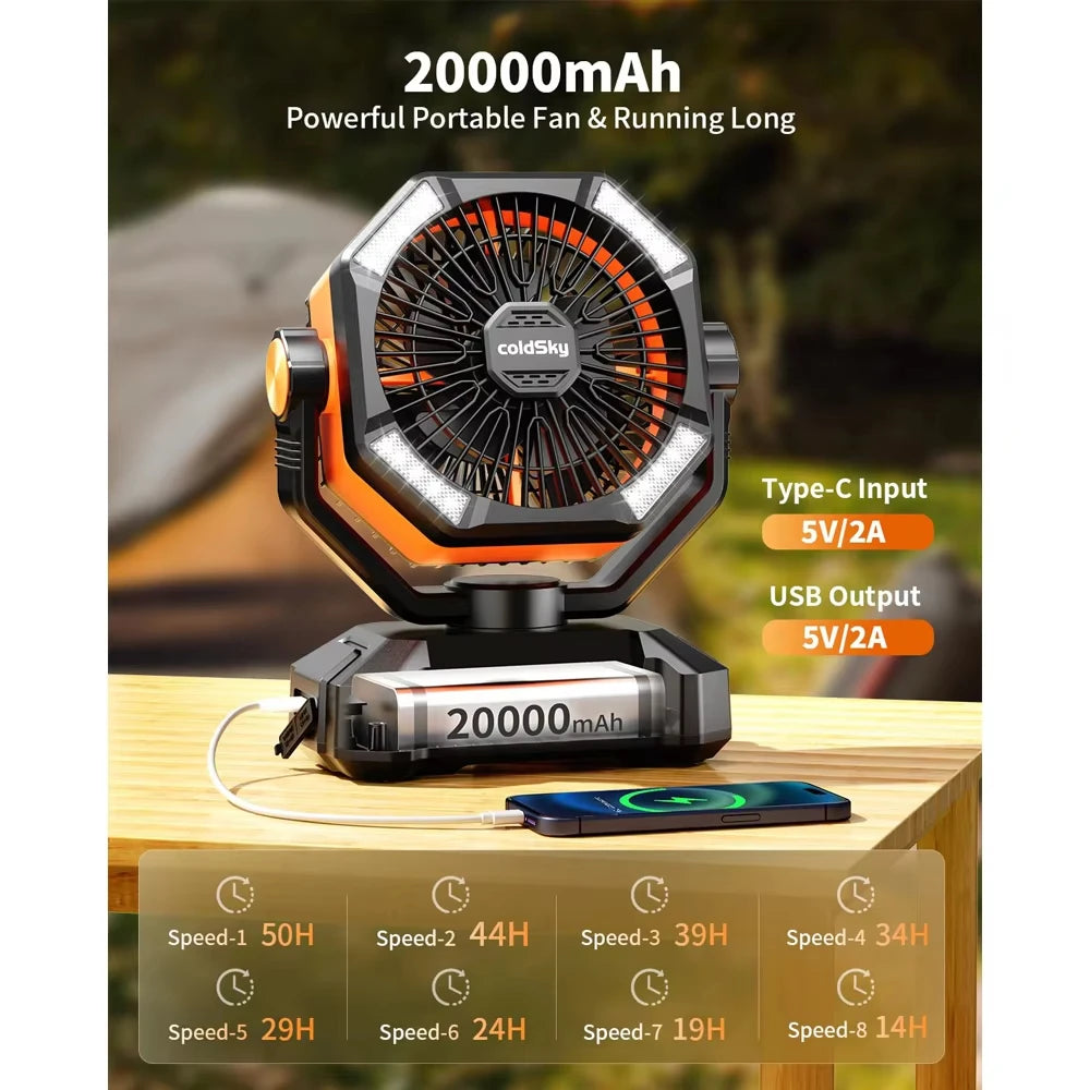 Zwarte en oranje outdoor camping ventilator met 4 LED-lampjes en draaibare kop, uitgerust met slimme afstandsbediening voor gebruik op kampeervakantie