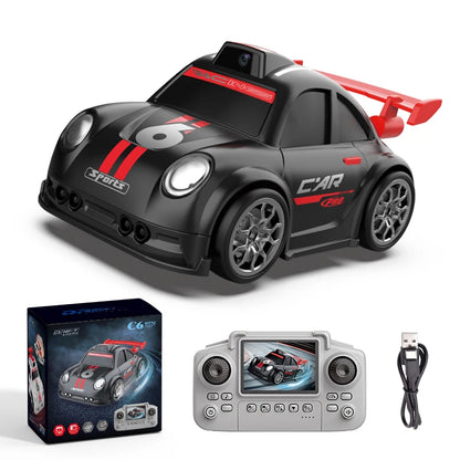 Zwart en witte RC-raceauto’s met HD-camera’s voor live-uitzending, gestuurd via een draadloze controller met scherm. Perfect voor kinderen en racelief
