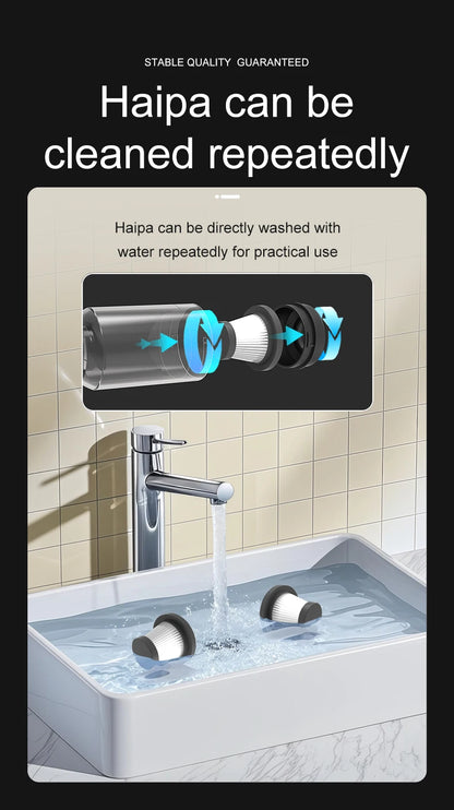 Zwart mini stofzuiger met blauwe stofstroom, inclusief diverse accessoires en USB-kabel, geschikt voor het schoonmaken van elektronica en kleine ruimt