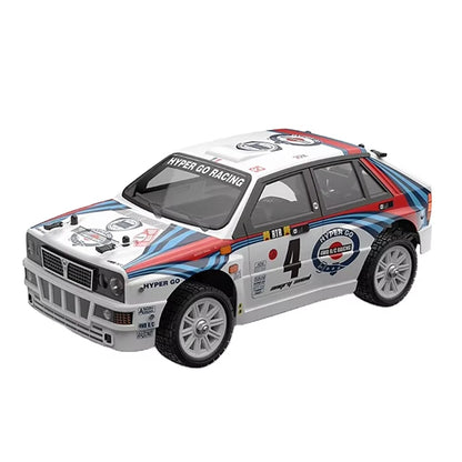 Een witte 1:14 schaalmodel rallyauto met blauwe en rode strepen, 4x4 aandrijving en een supermotor, geschikt voor racetracks en speelpleinen. Geschikt