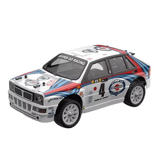 Een witte 1:14 schaalmodel rallyauto met blauwe en rode strepen, 4x4 aandrijving en een supermotor, geschikt voor racetracks en speelpleinen. Geschikt